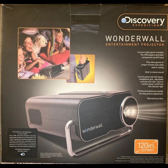 Wonderwall Entertainment Projector - Picture 6 of 8